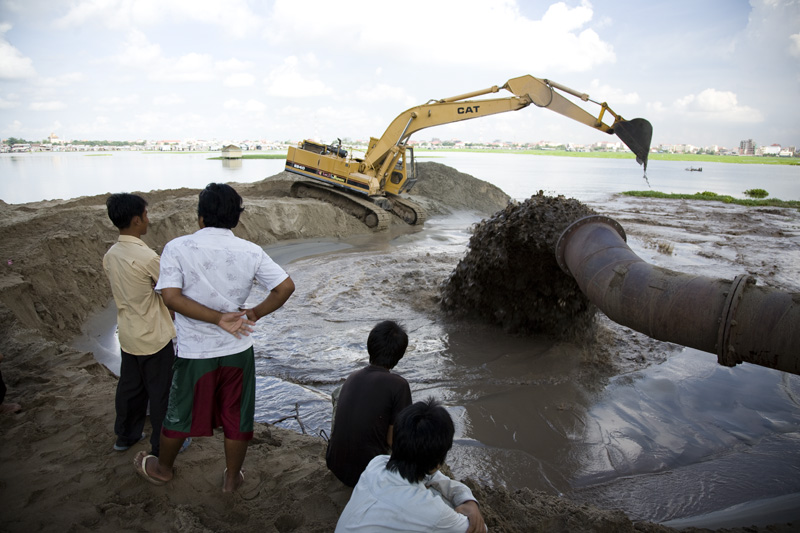 Pumping in Sand