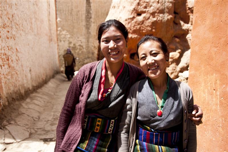 Local Loba women work as conservators to revive Tibetan murals dying with age.