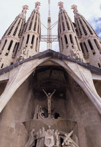 Fascade grotto - Sagrada Familia