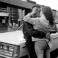 Car kiss